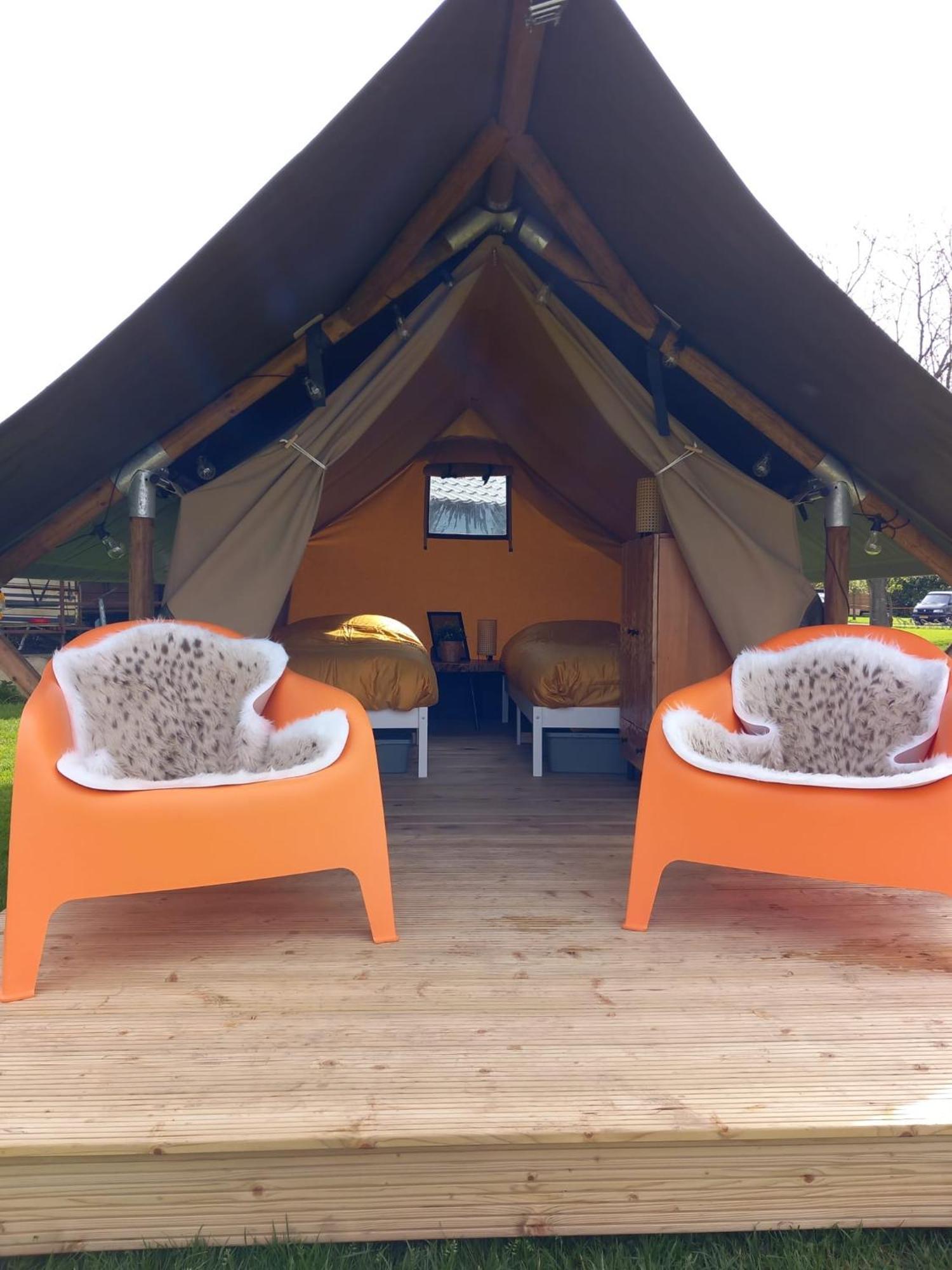 Safari Lodge 'Linge-Zicht' 蒂尔 外观 照片